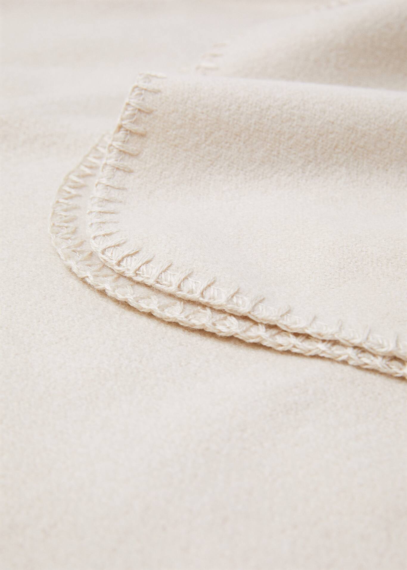 Woolblend blanket with seam detail 130x180cm Home Mango Home USA
