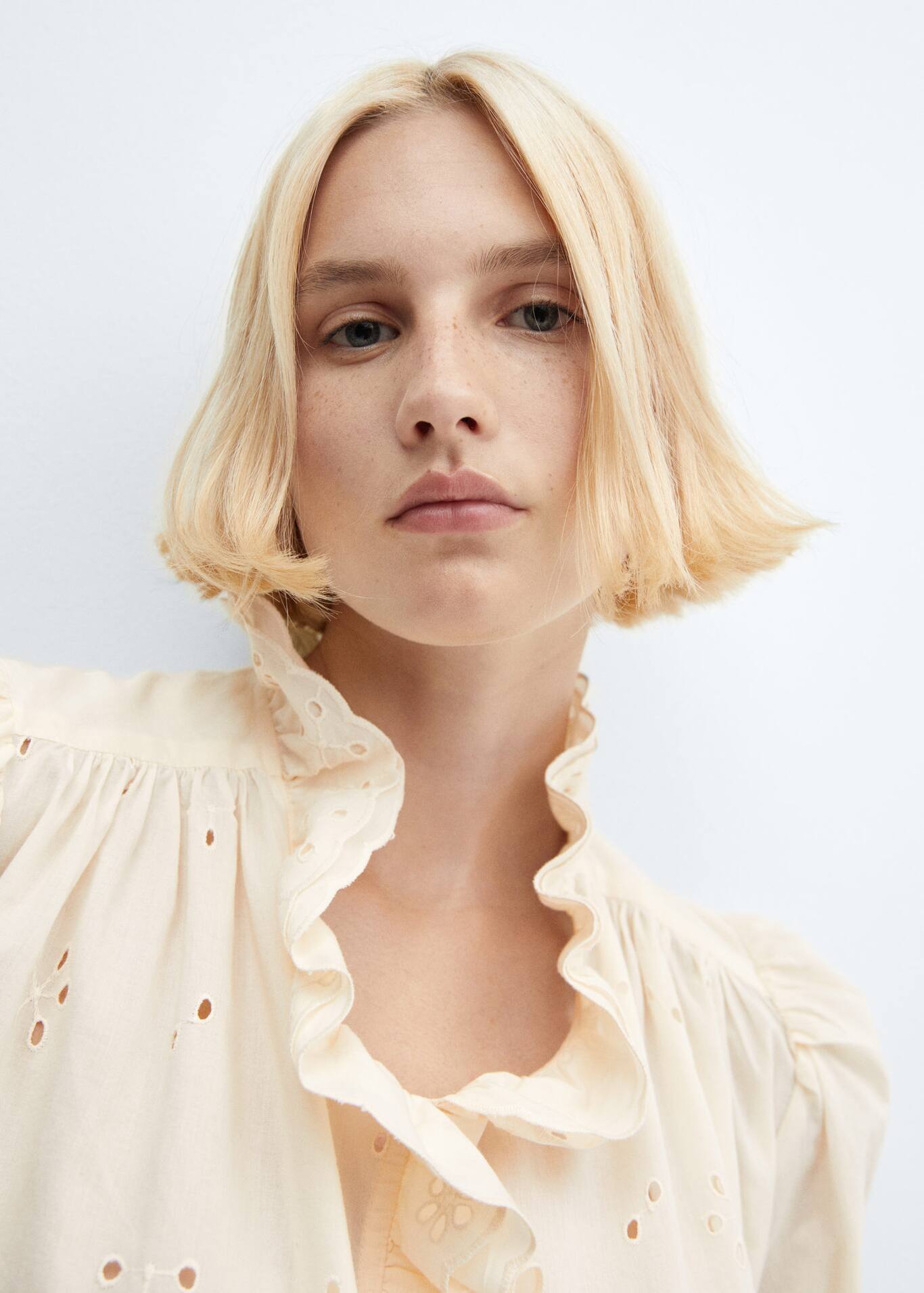 Openwork shirt with ruffle detail Women Mango USA