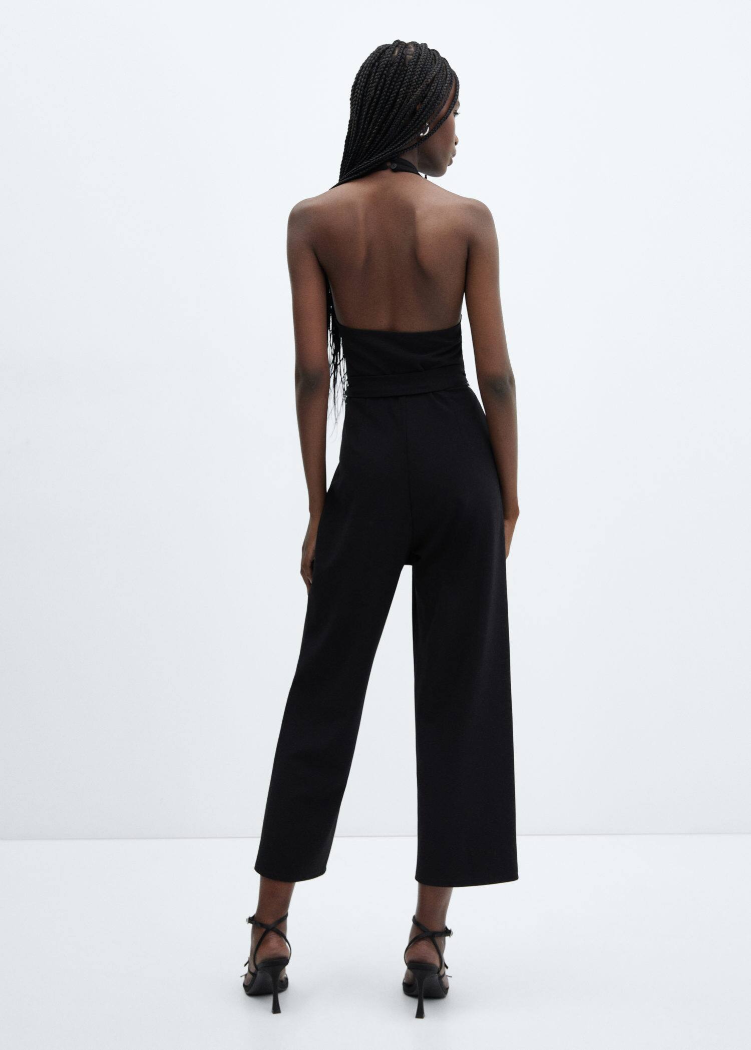 Neckholderjumpsuit mit schleifendetail Damen Mango Österreich