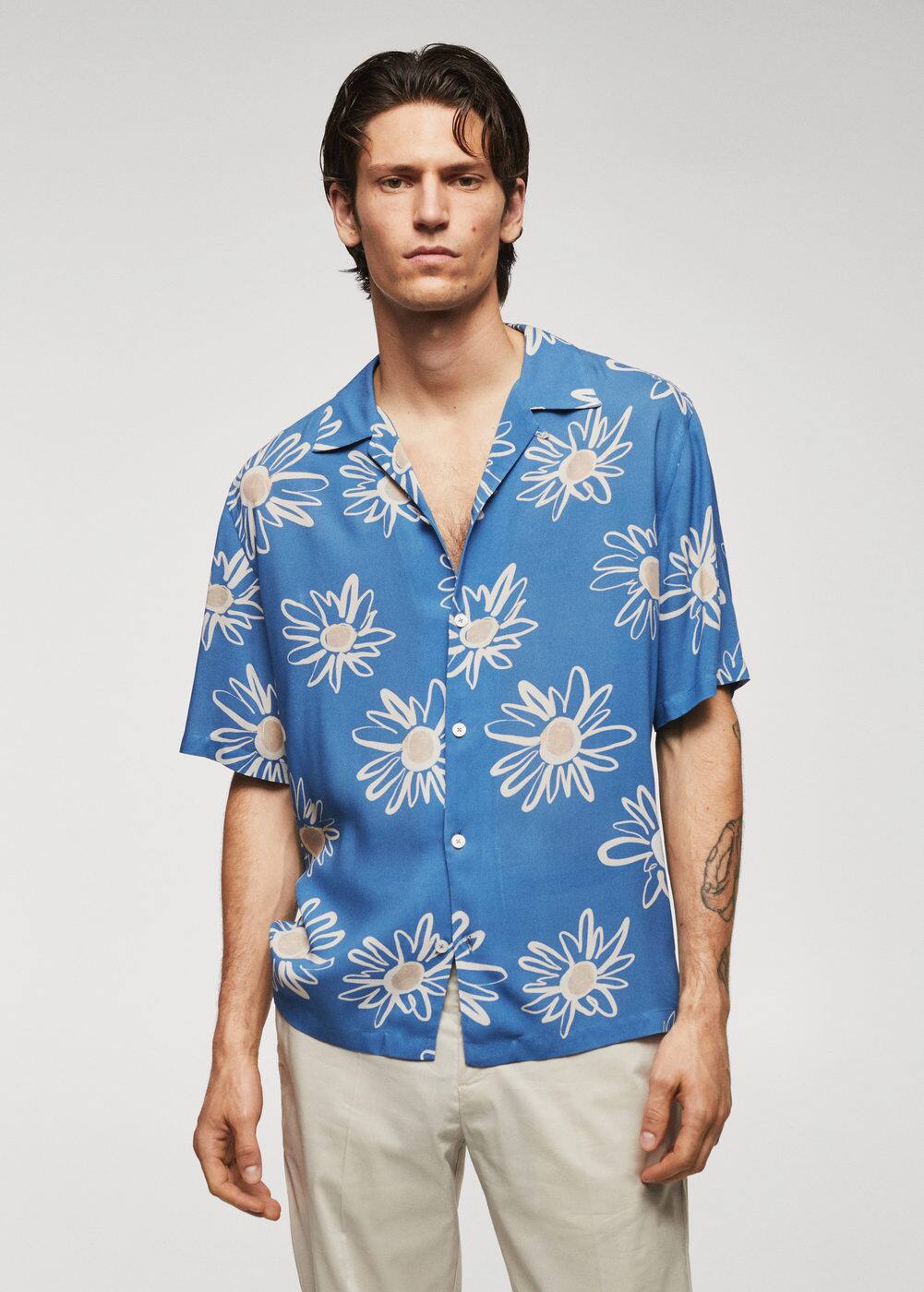 Bowlingcollar floralprint shirt Men Mango Man USA