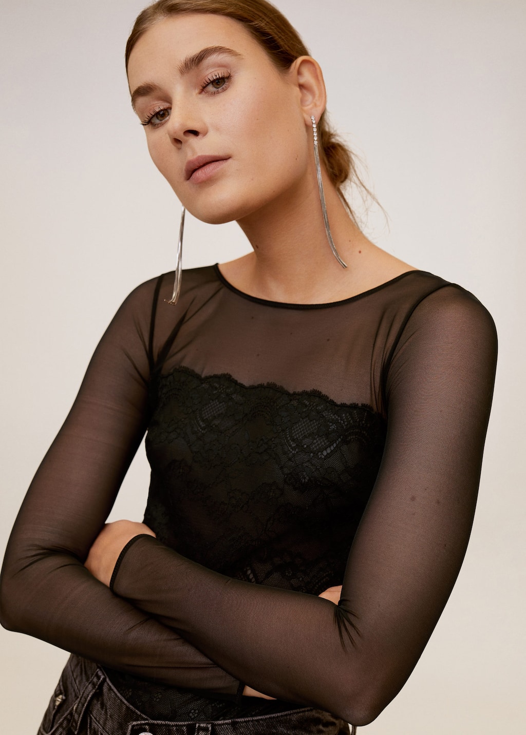 Spitzen-Body mit transparenten Details - Detail des Artikels 1