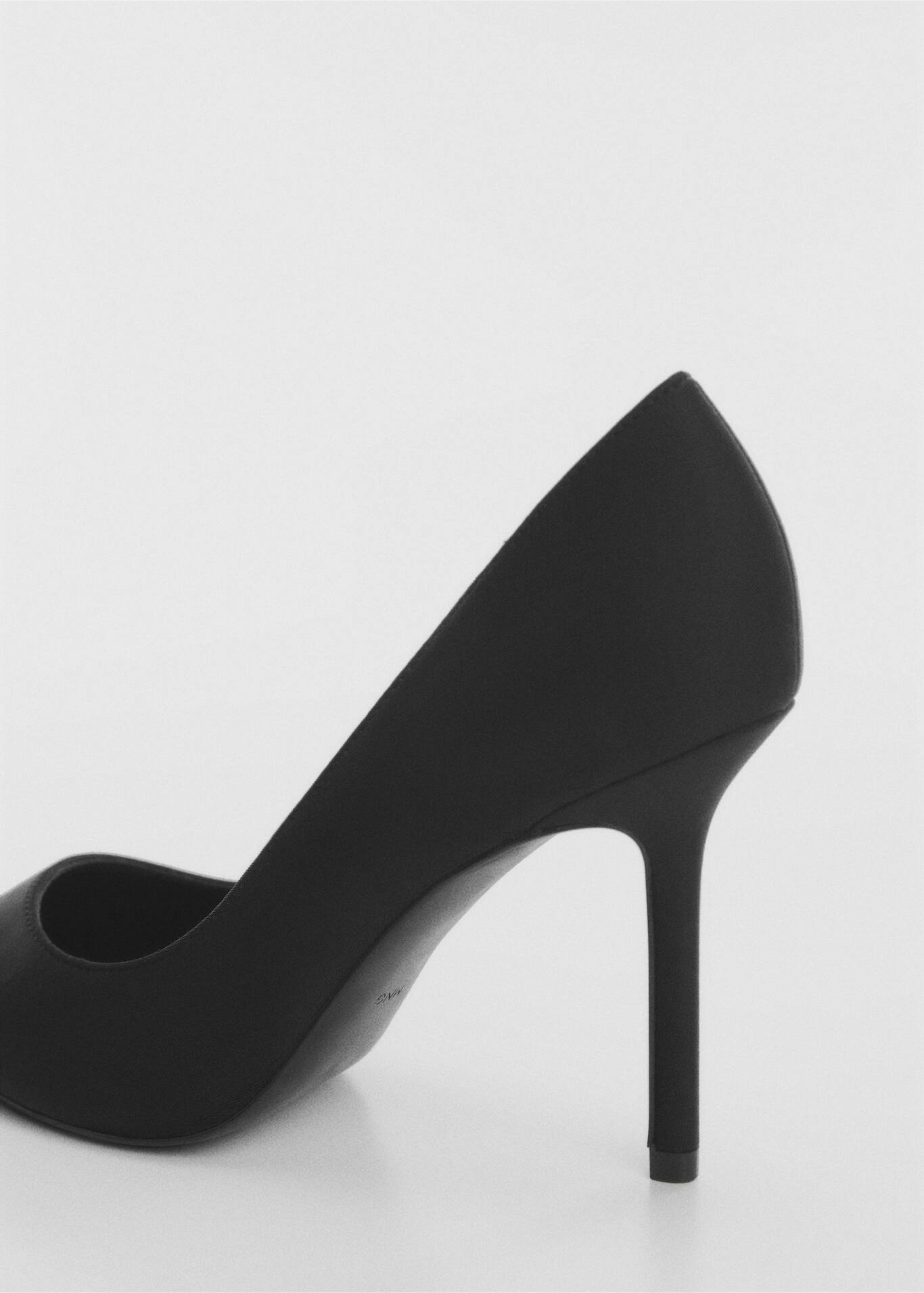 Pointed toe heel shoes - Woman | Mango Canada