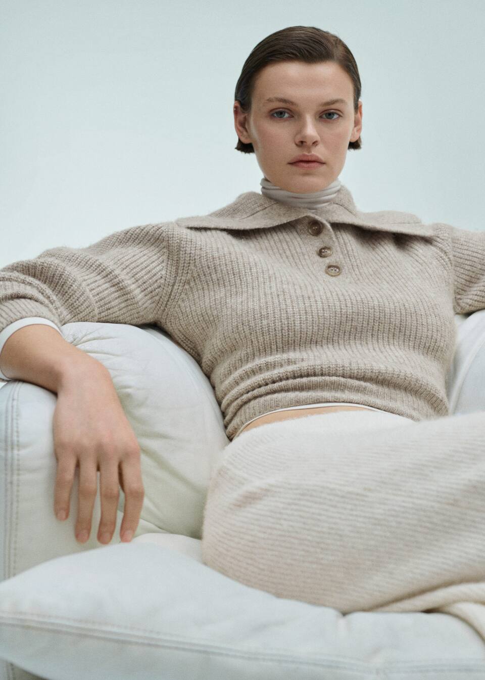 Campcollar knit sweater Women Mango USA