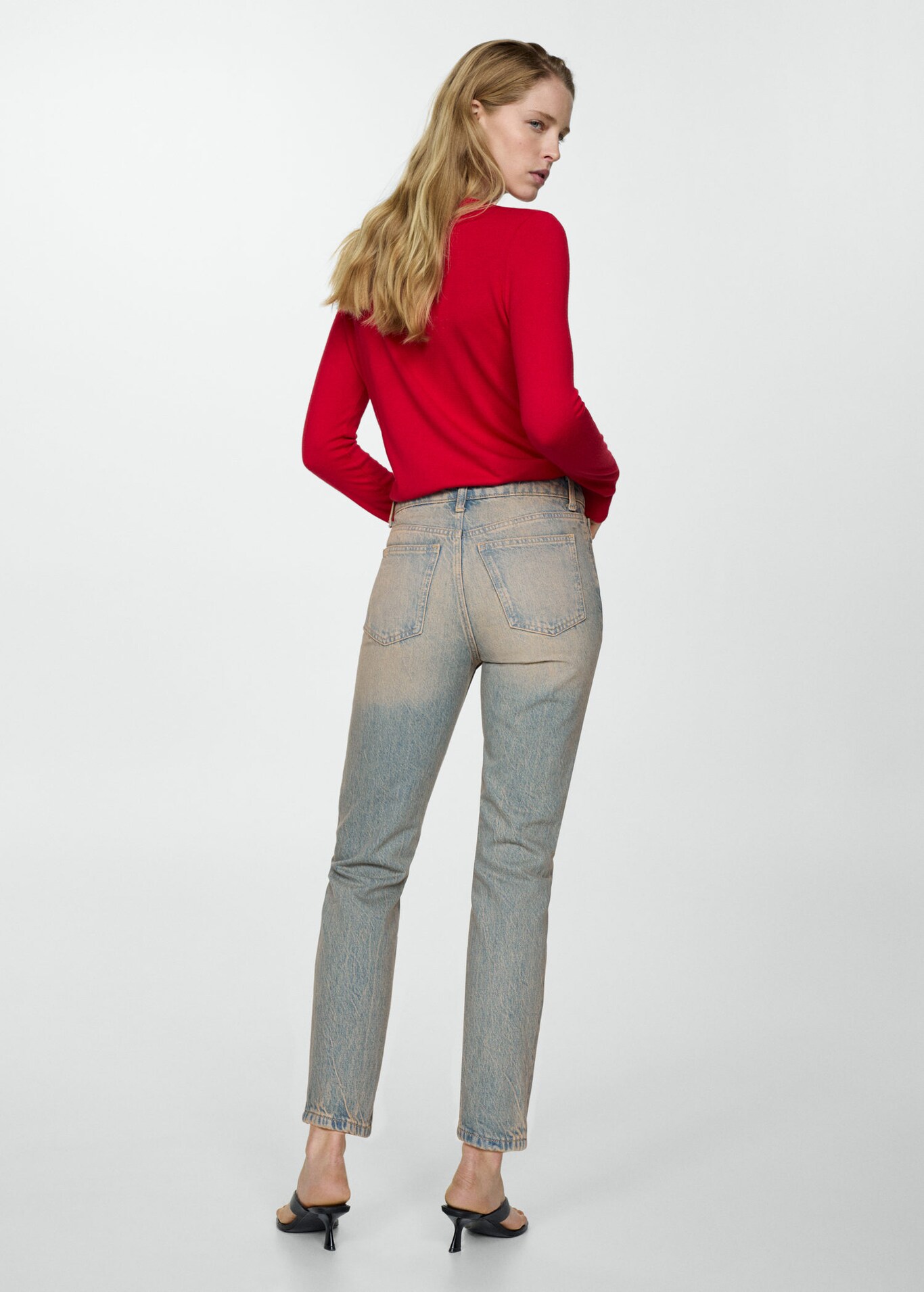 Mom high-waist jeans - Woman | Mango South Africa