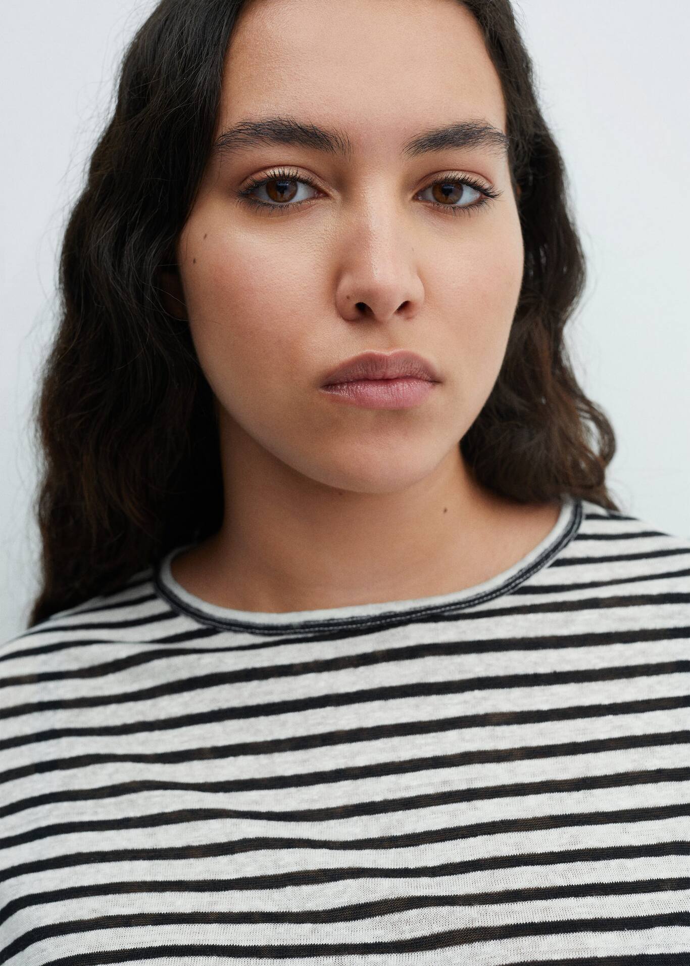 100% linen t-shirt - Woman | Mango Singapore