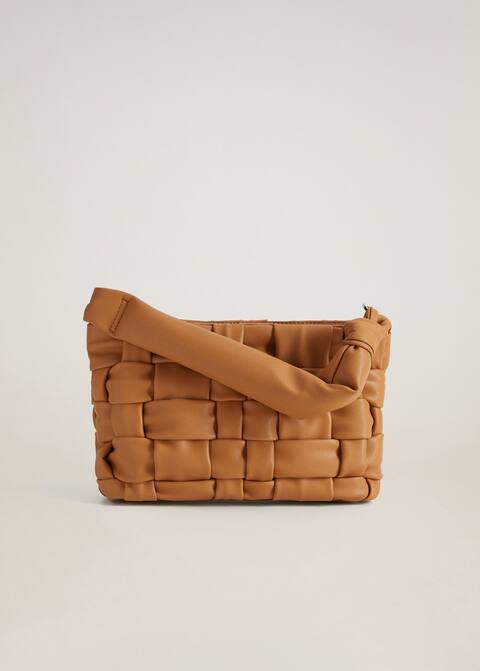 Bolsos de Mango que son ideales para exhibir en primavera 4 Moncloa 67014428 09 B Moncloa