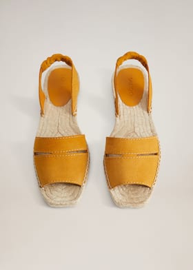 Vestidos, zapatos… Lo más nuevo (y en rebajas) que encontrarás en Mango 6 Moncloa Sandalia piel esparto - Plano medio