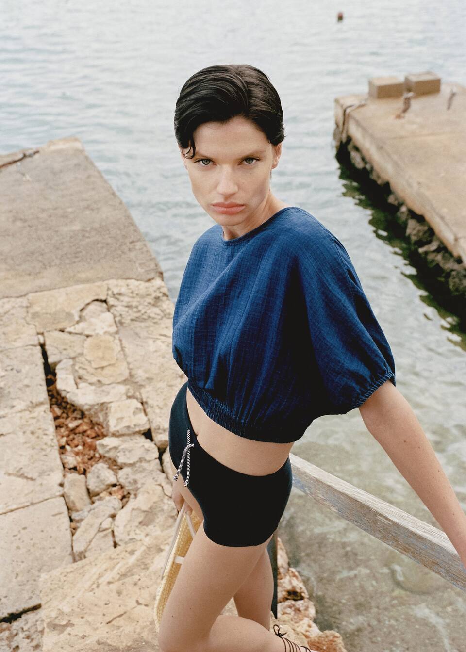 Puffed sleeve cotton top Woman Mango Thailand