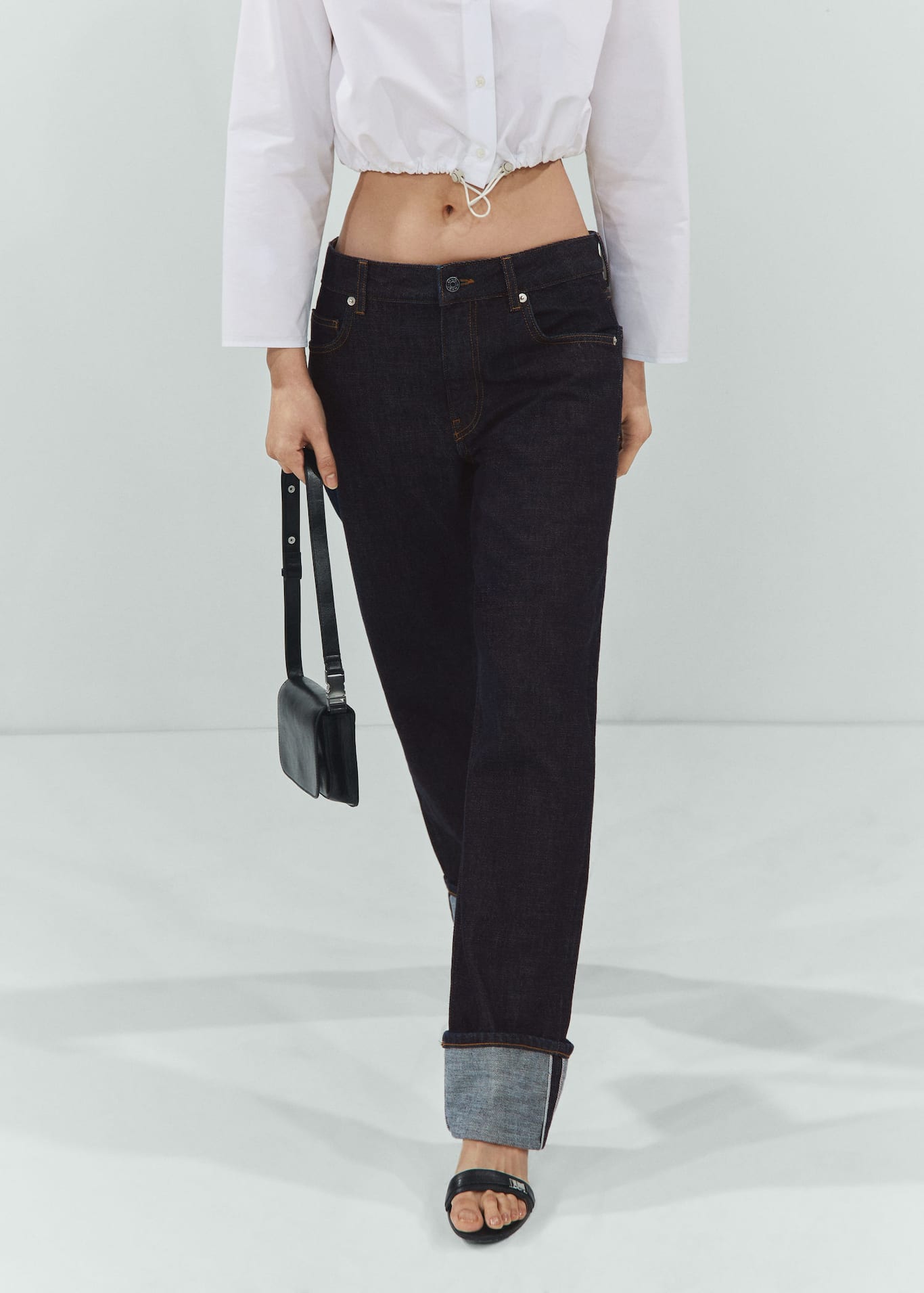 Straight selvedge jeans Women Mango USA