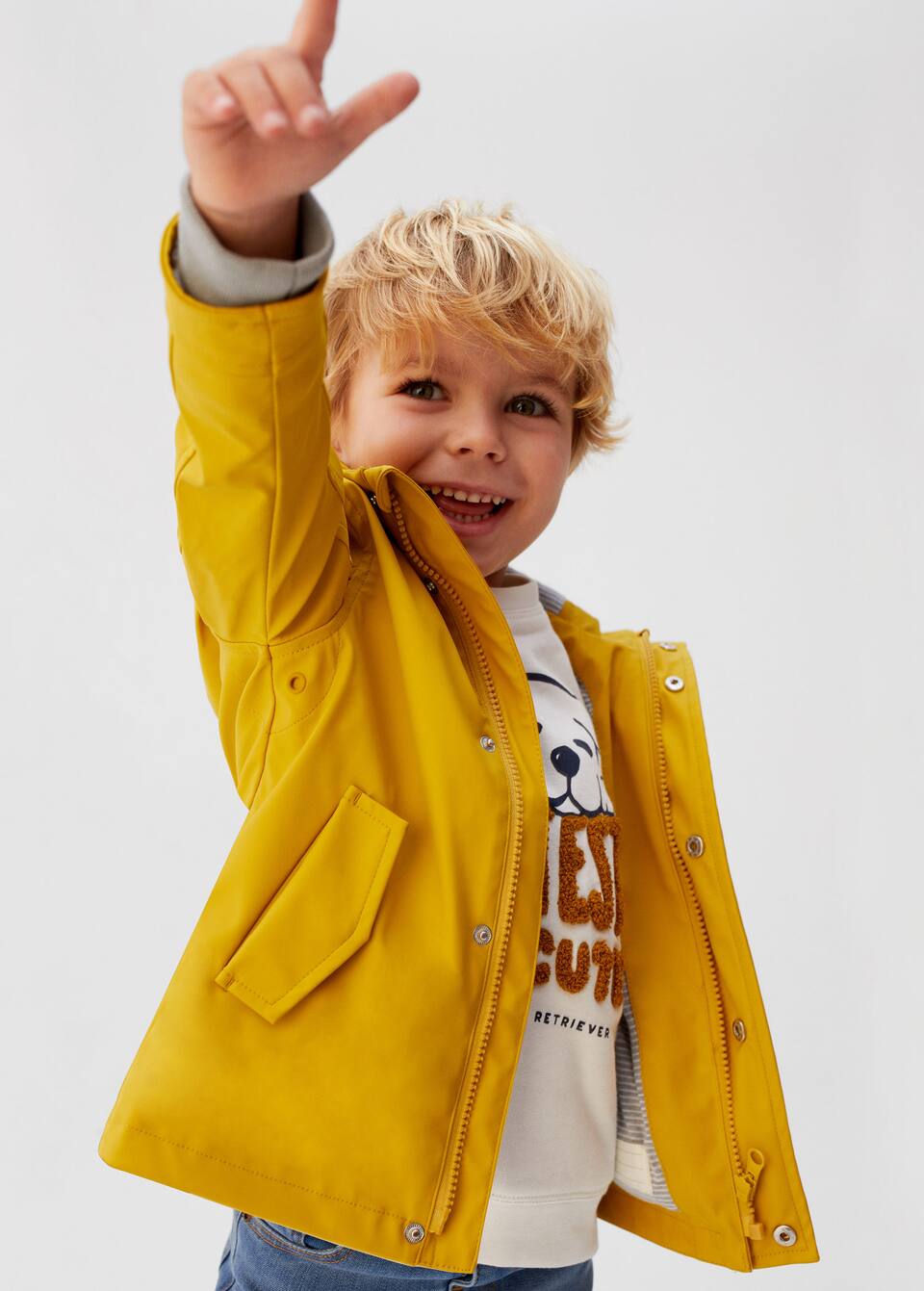 Kontrast Astarli Kapusonlu Yagmurluk Teen Mango Kids Turkiye