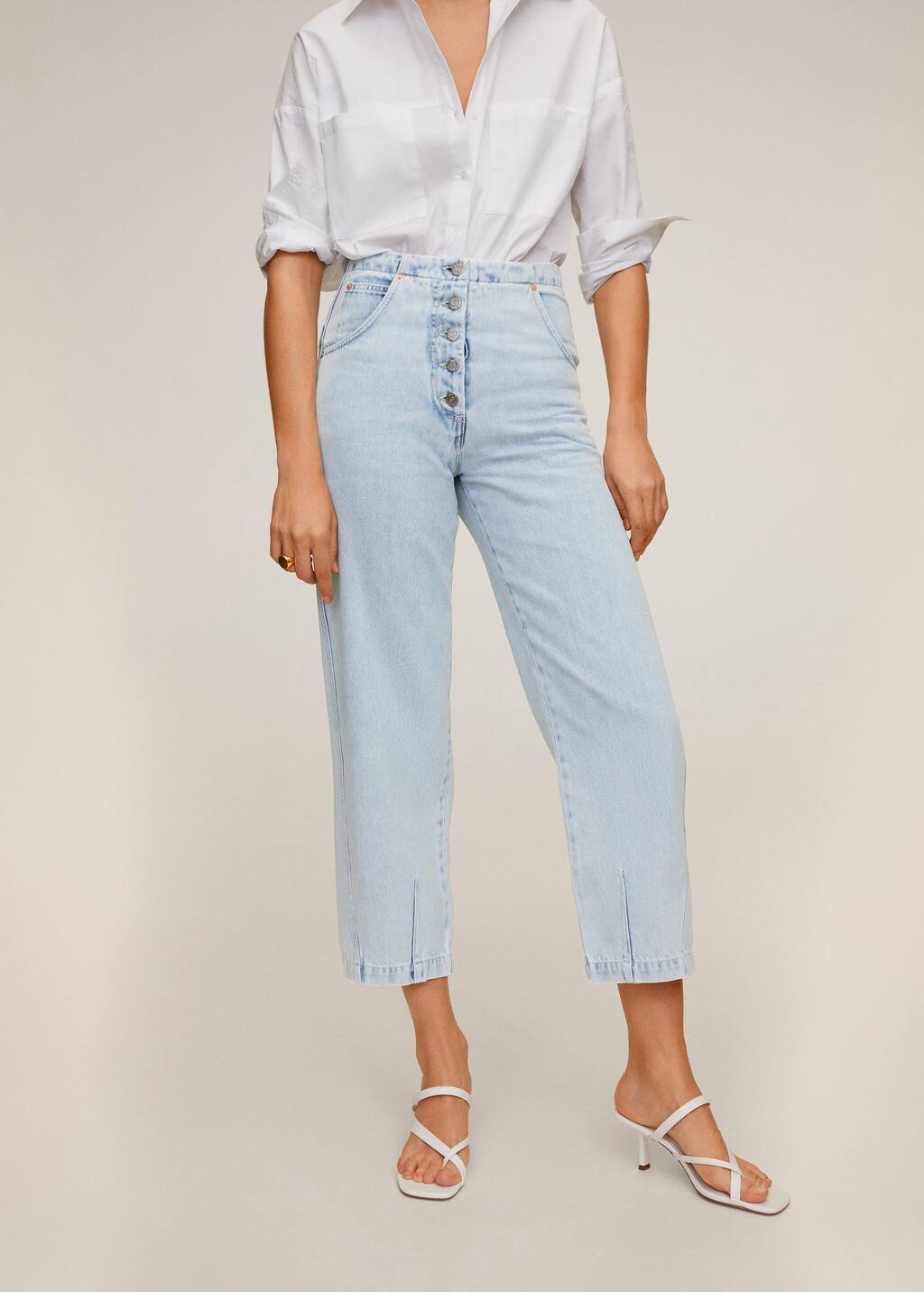 Straight-fit light wash jeans - Woman | OUTLET Hungary