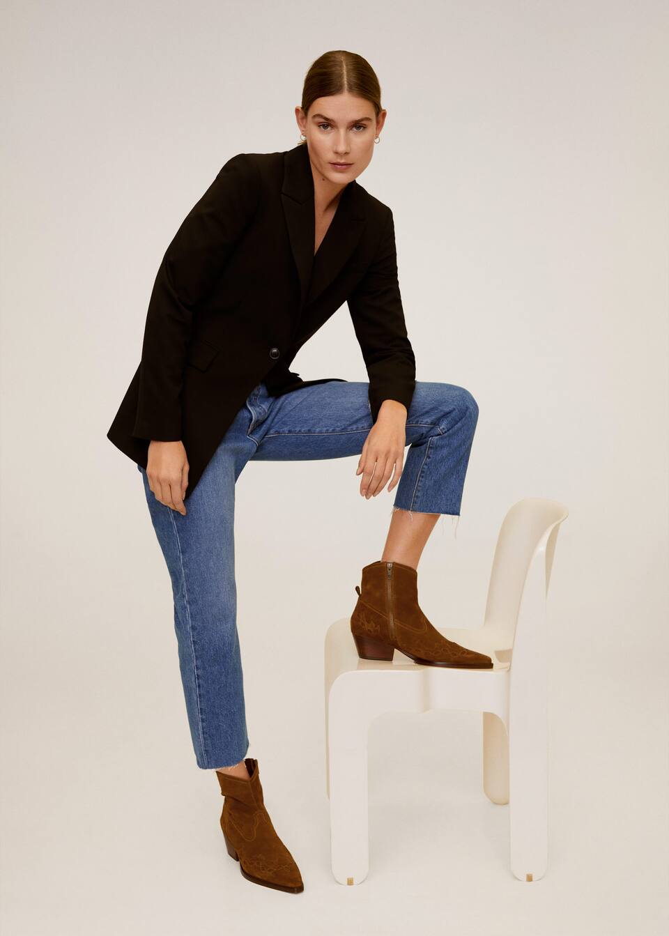 deri western yarim bot kadin mango