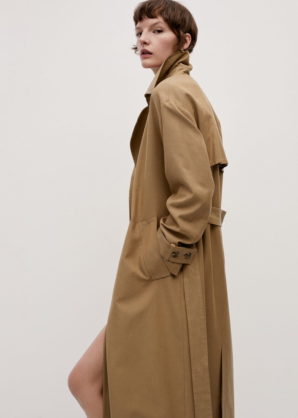 Cotton trench coat in tobacco brown M