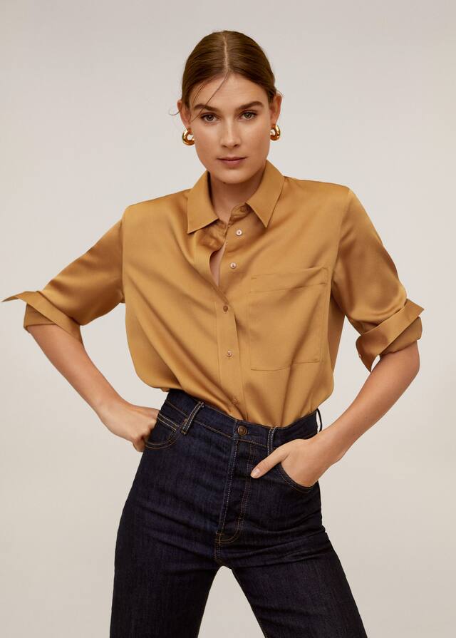 Los precios especiales de Mango: ¡Blusas y camisas al 50%! 4 Moncloa Camisa satinada bolsillos Mango