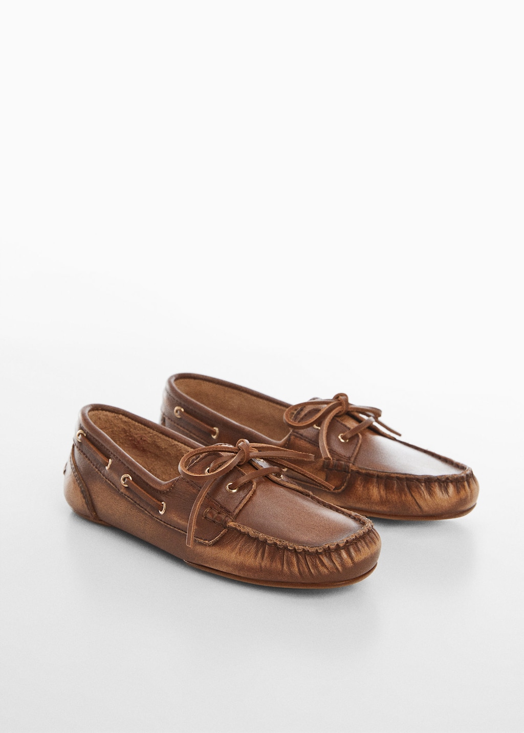 spring 2024 shoe trends - Mango brown Leather boat shoes