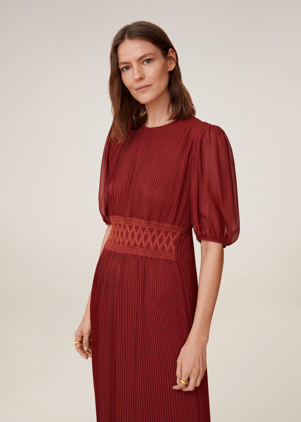 robe elastique a la taille