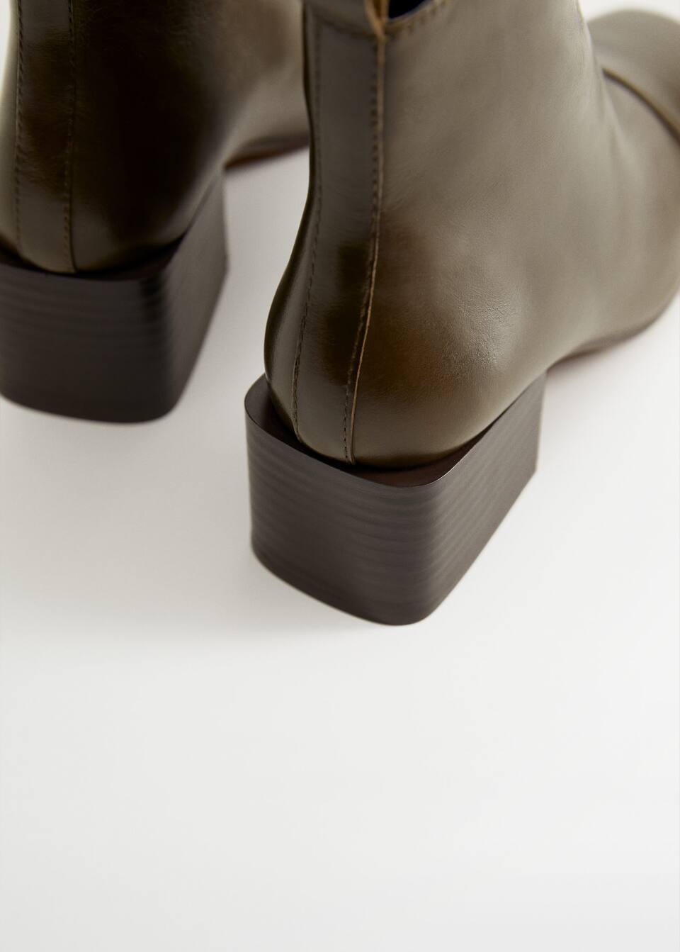 zipped leather ankle boots women