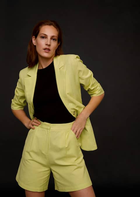 Pleated shorts - Details of the article 3