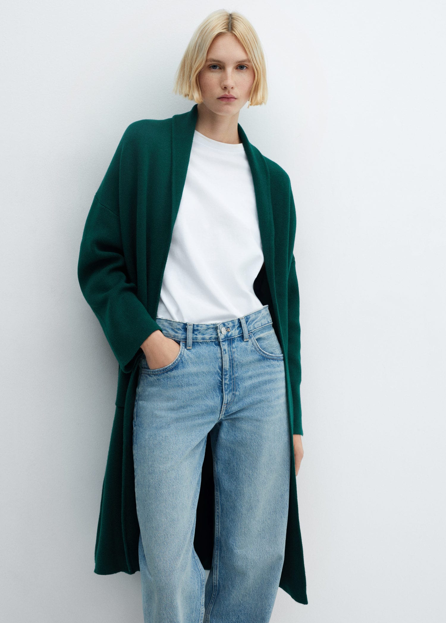Oversized knitted coat with pockets Woman Mango Croatia