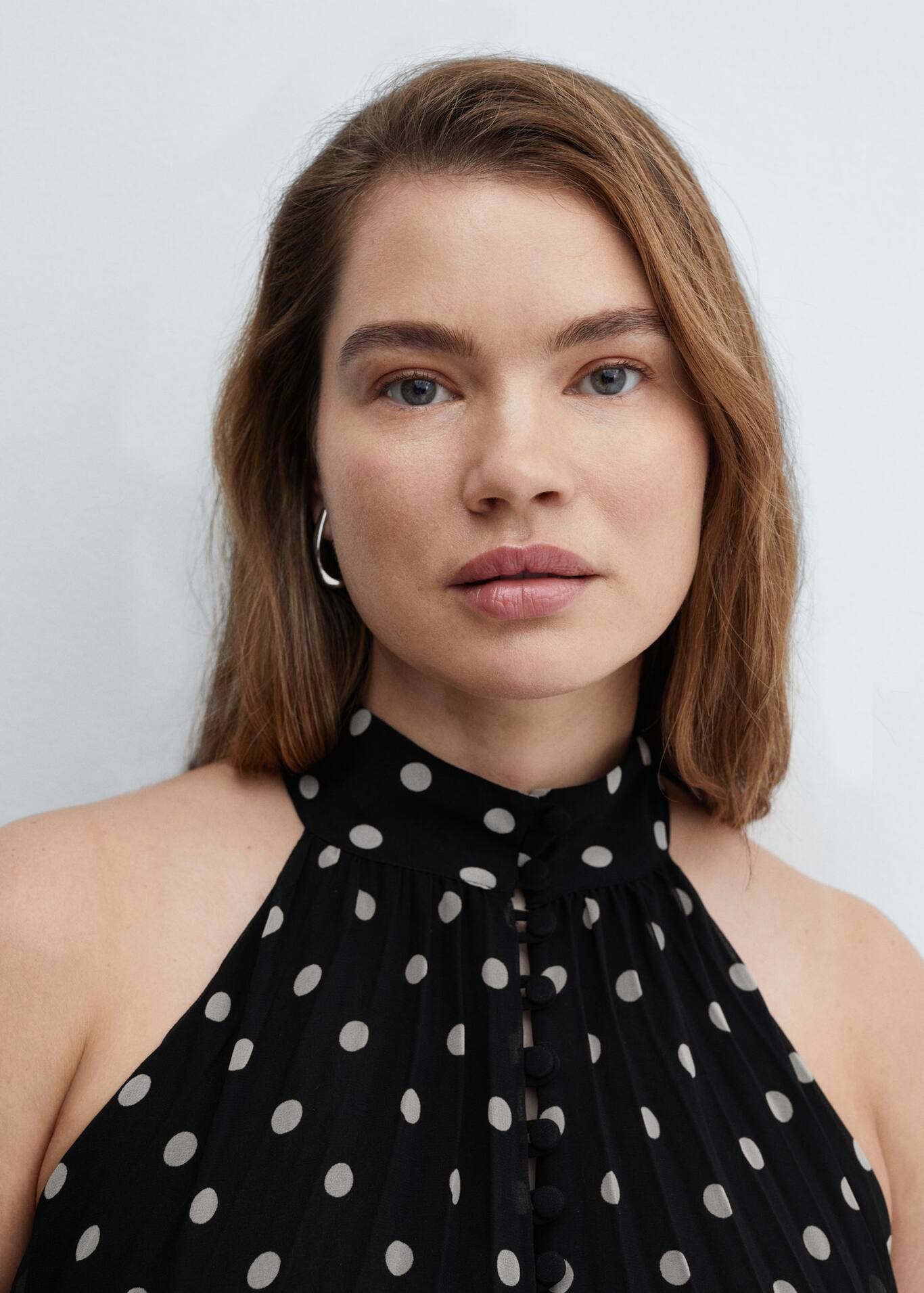 Polkadot pleated dress Woman Mango BosniaHerzegovina