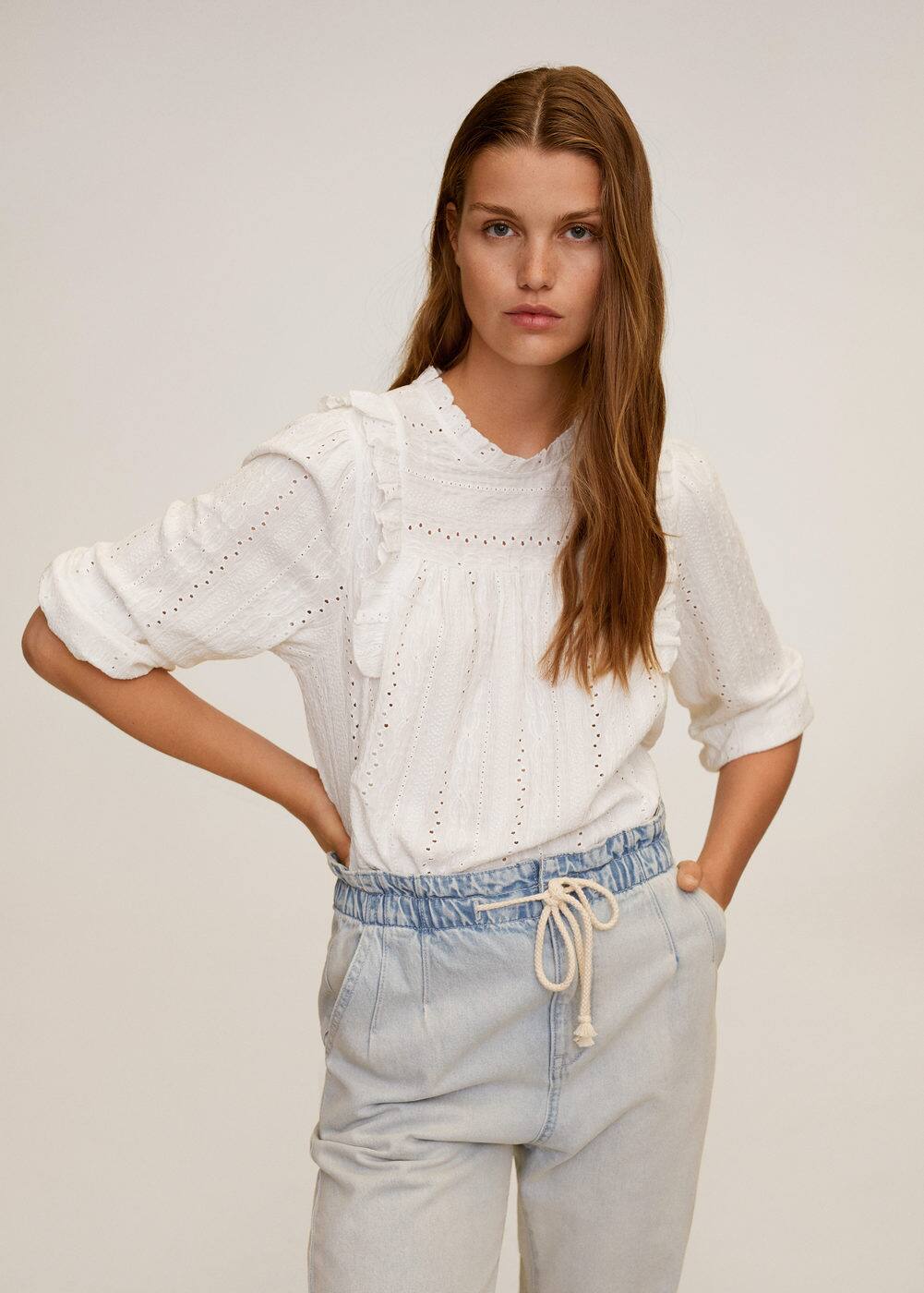 m-eva:blusa calados volantes
