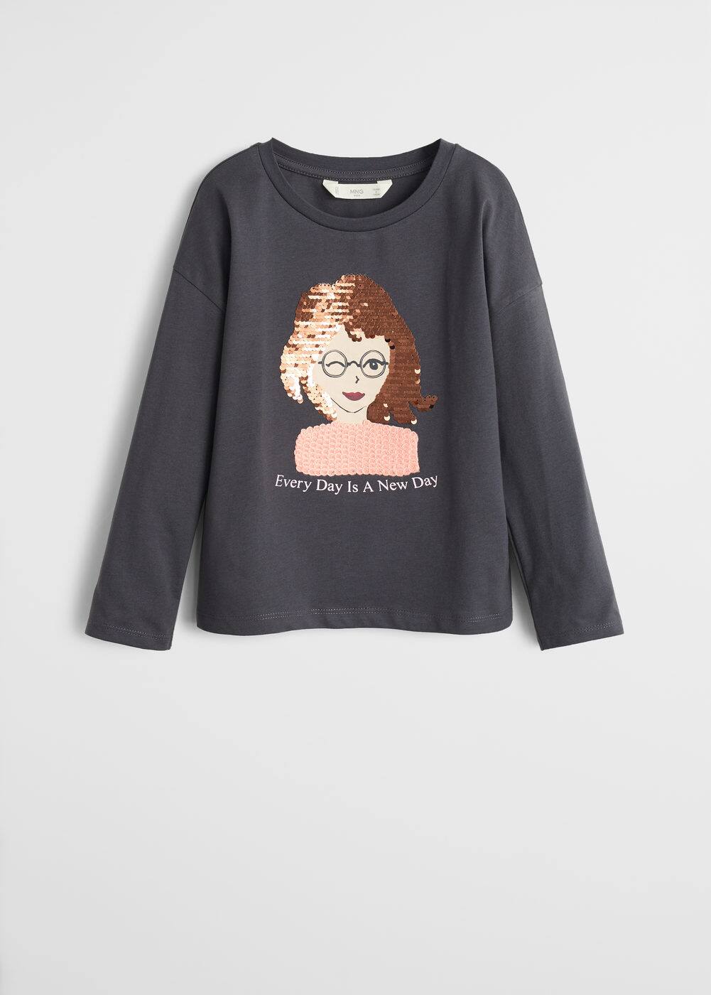 a-girls:camiseta estampada detalles bordados