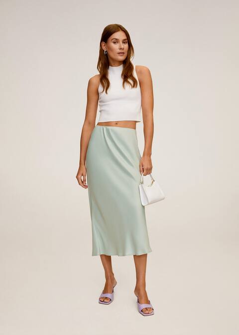 Rebajas muy bestias en Mango: faldas con estilo para ir fresca en verano 4 Merca2.es rebajas-mango-faldas-verano