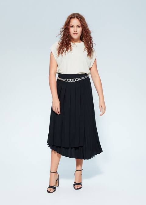 Плиссированная миди-юбка - Общий план