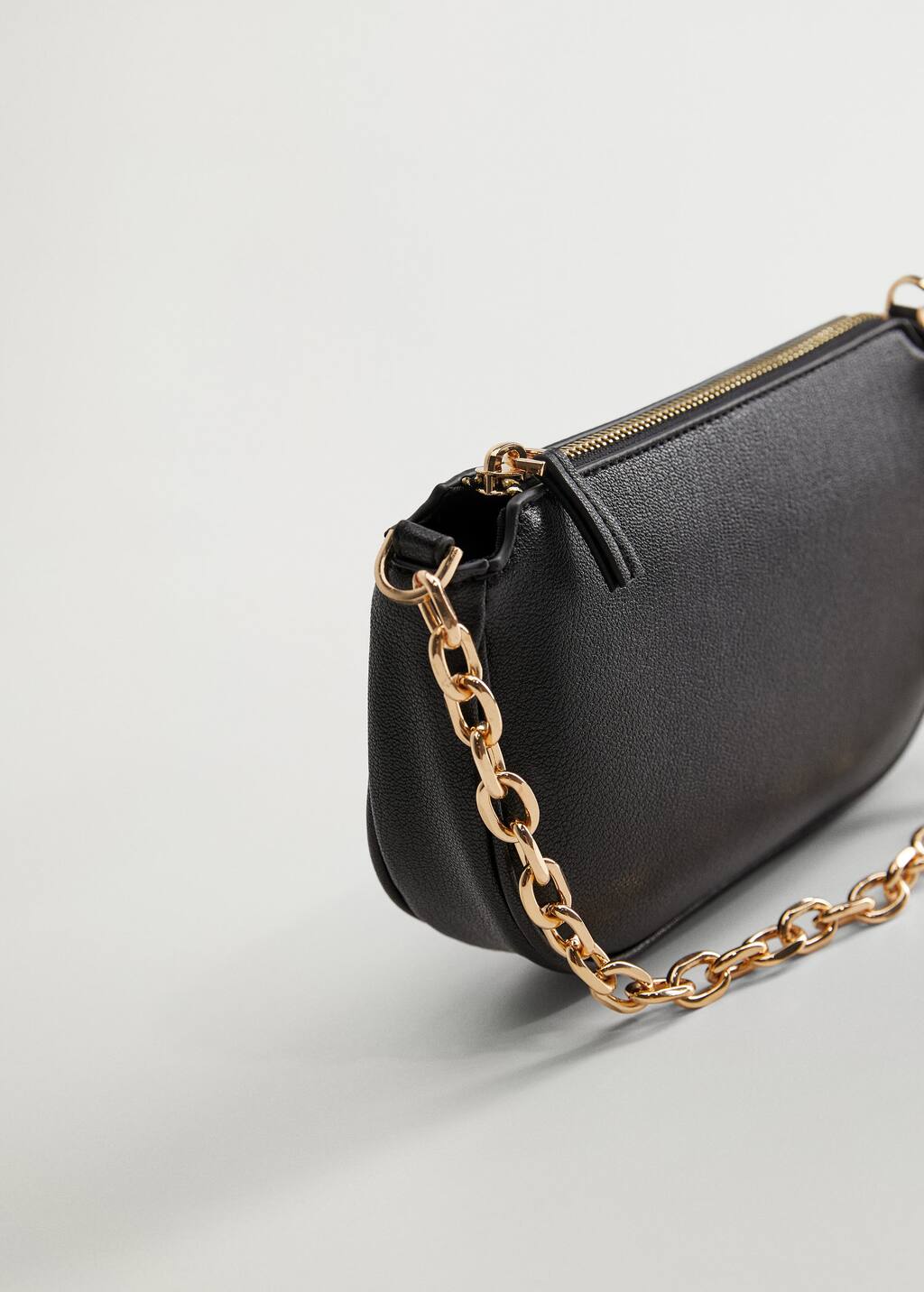 kedja cross body väska mango kedja cross body väska mango