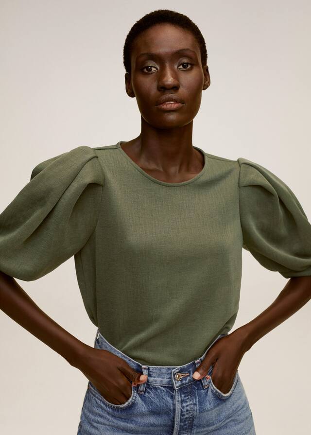 Los precios especiales de Mango: ¡Blusas y camisas al 50%! 3 Moncloa 77014407 37 Moncloa
