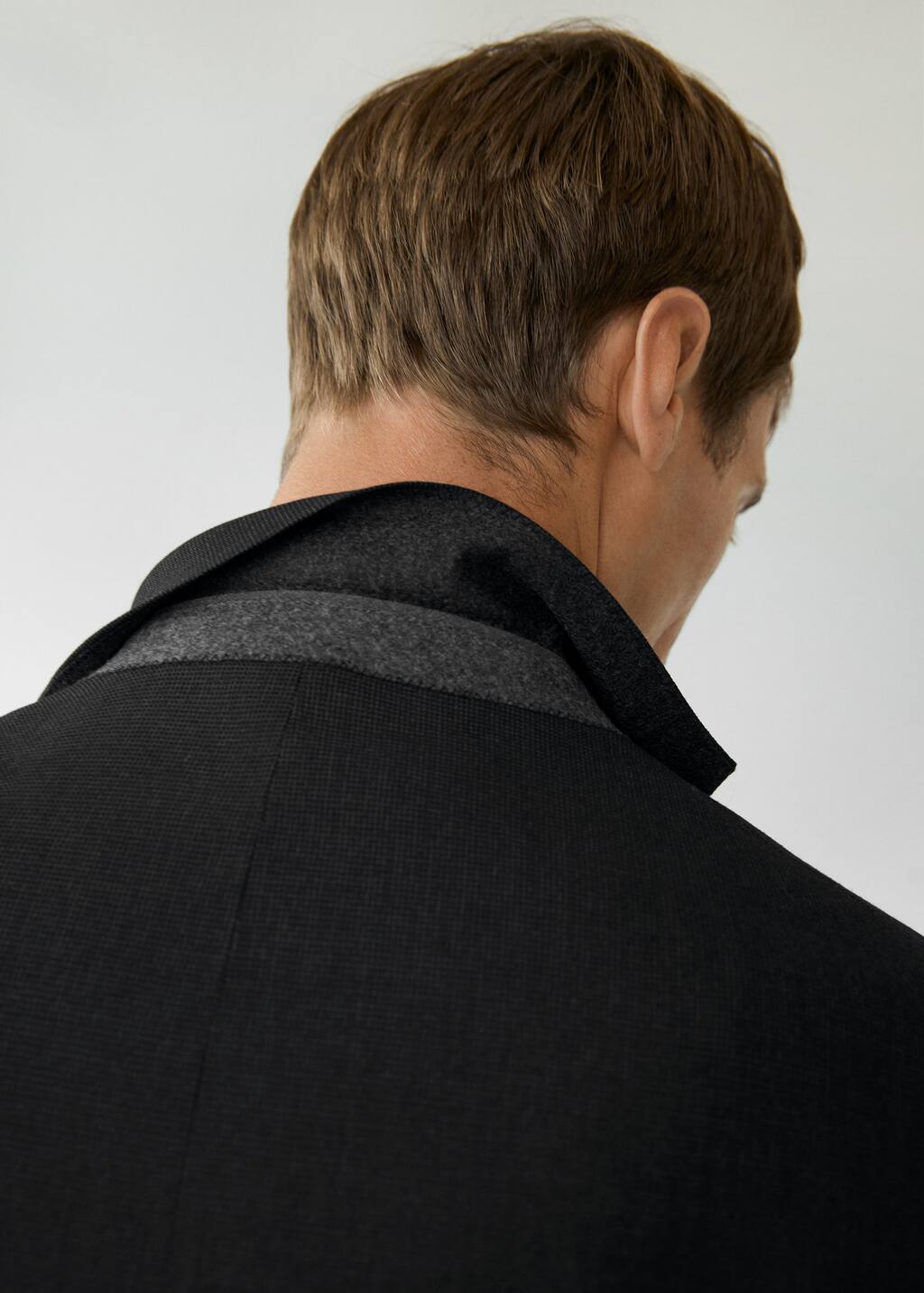 Blazers för Herrar 2020 | Mango Man Sverige Kavaj regular fit mikrostruktur Herrar | Mango Man Sverige