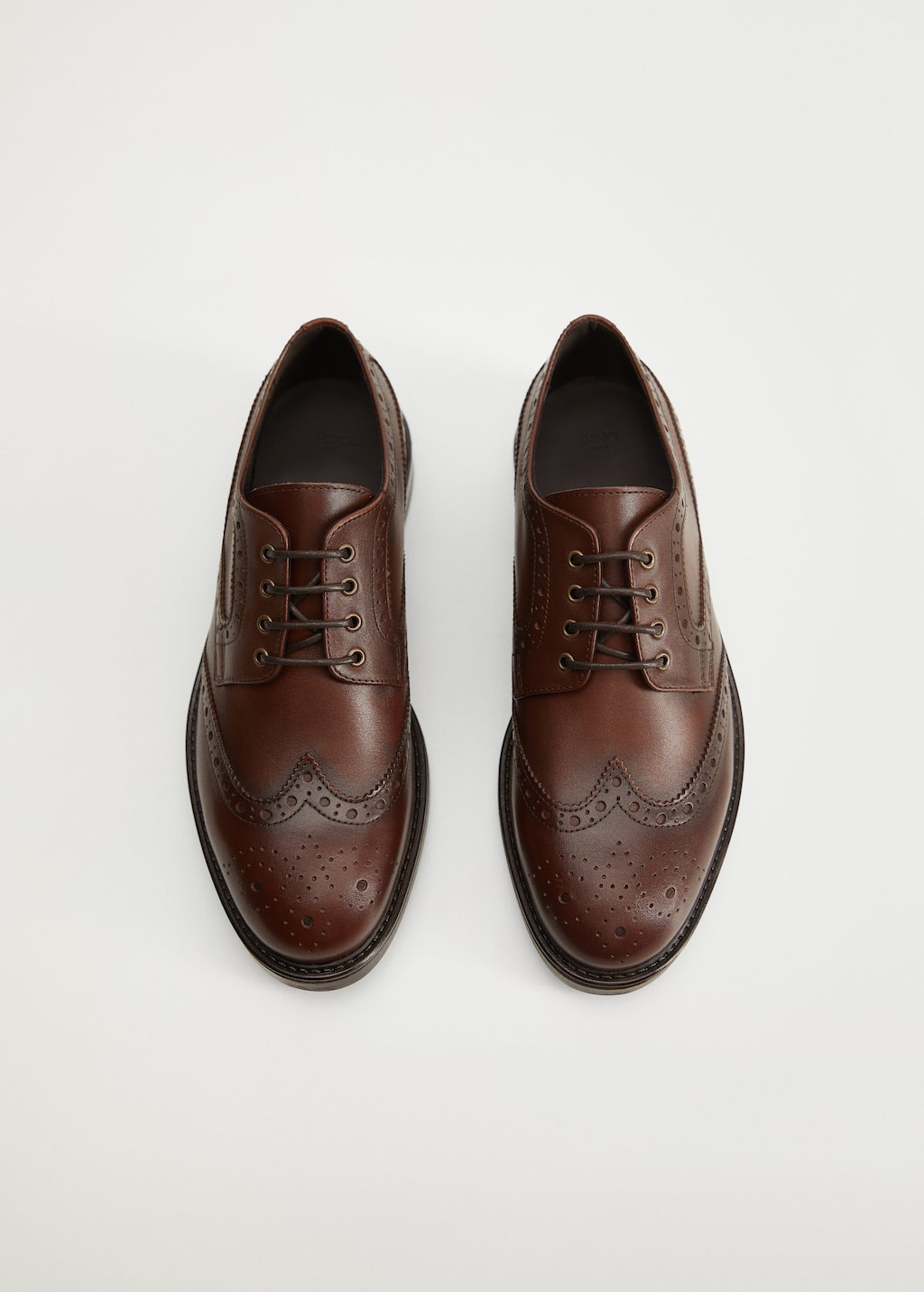 Blucher sko i skinn med hullmønster Menn | Mango Man Norge Blucher sko i skinn med hullmønster Menn | Mango Man Norge