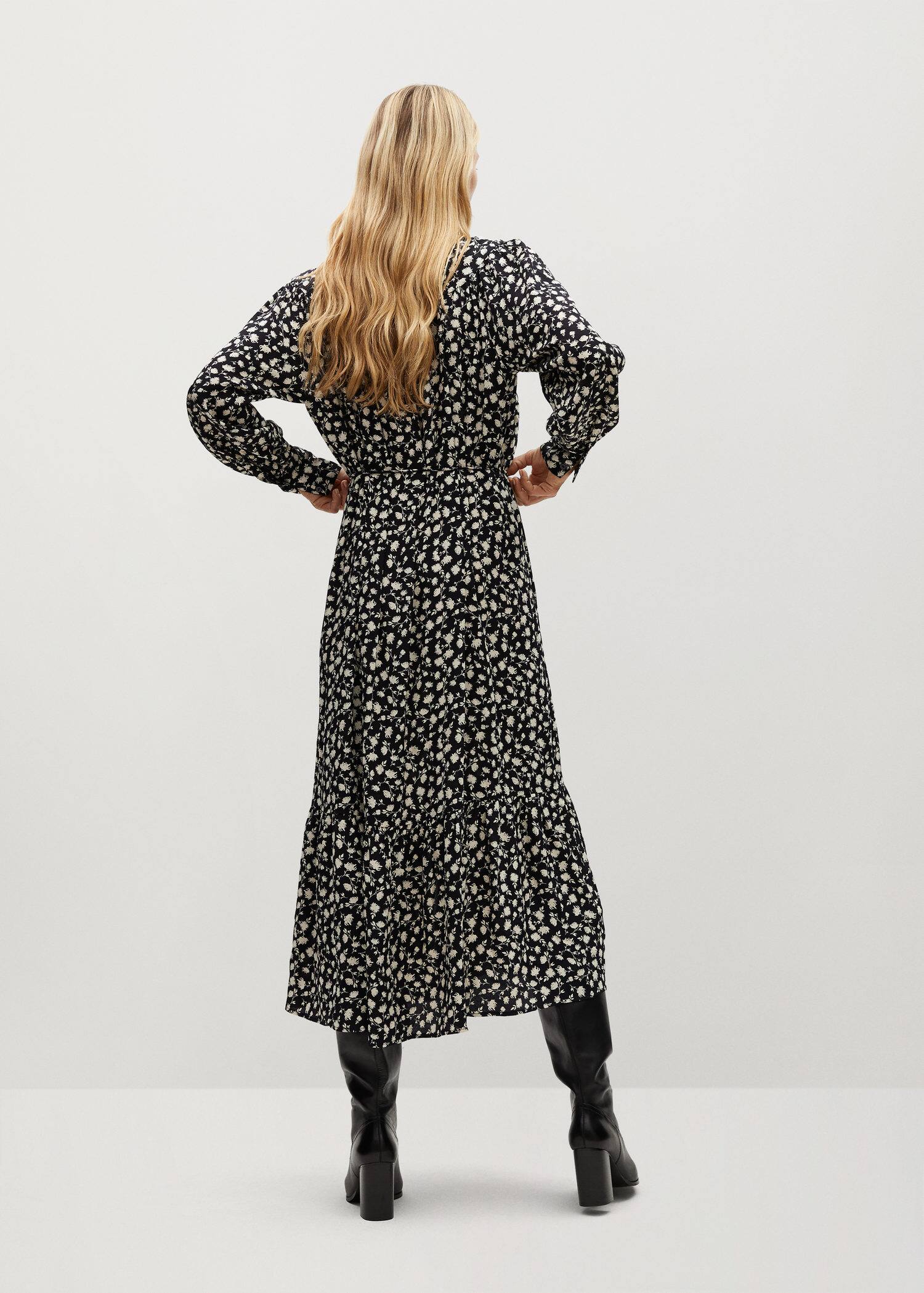 Midi Kleid Geknöpft Midi Kleid Geknöpft