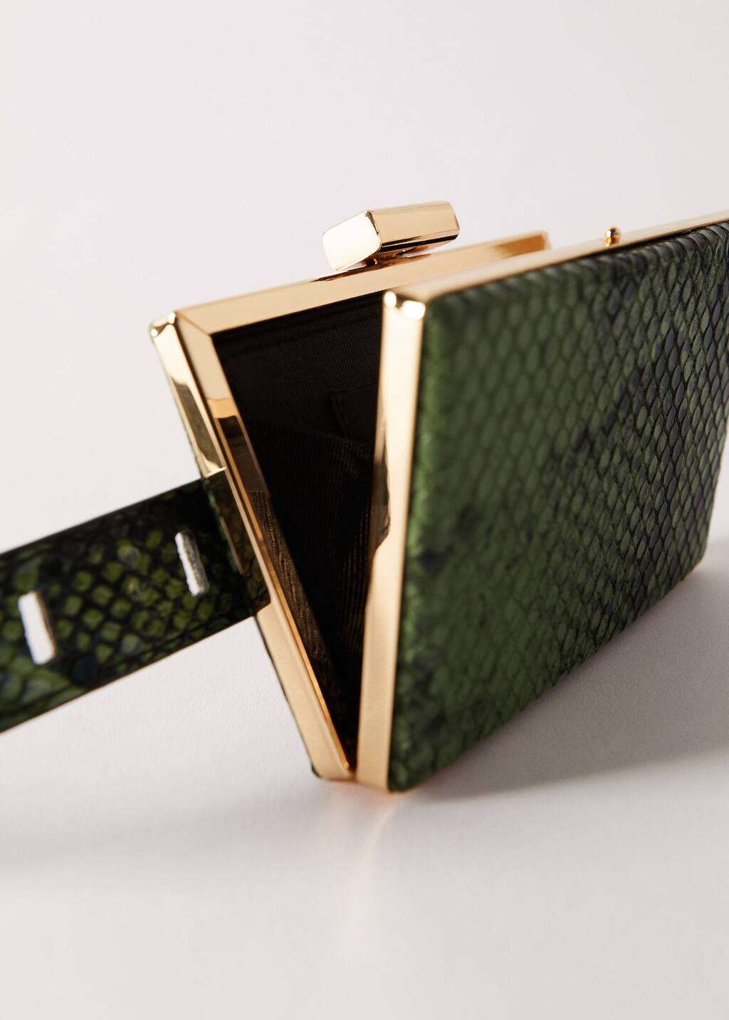 mango belt bag price