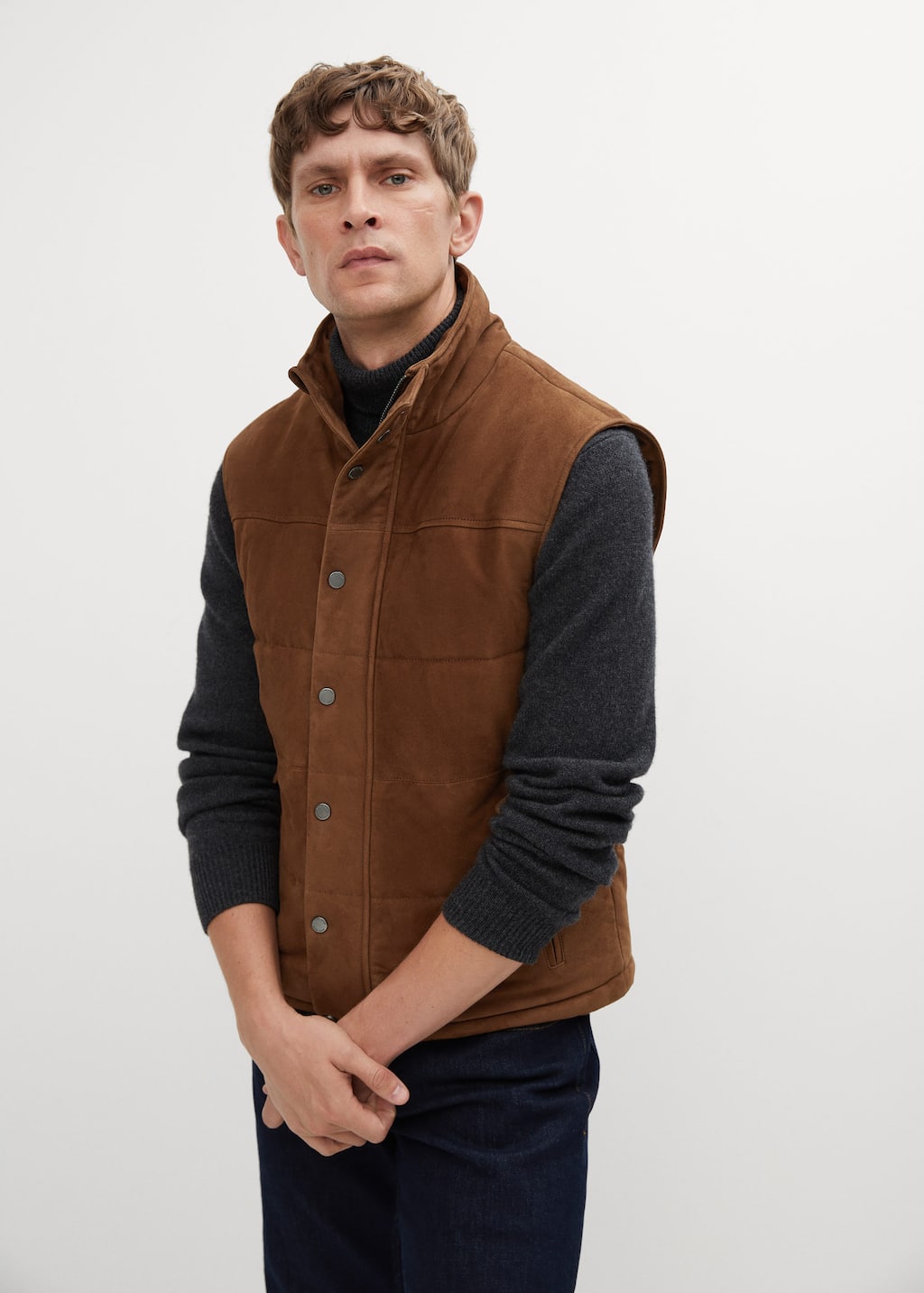 Купить Мужскую Жилетку Коричневую