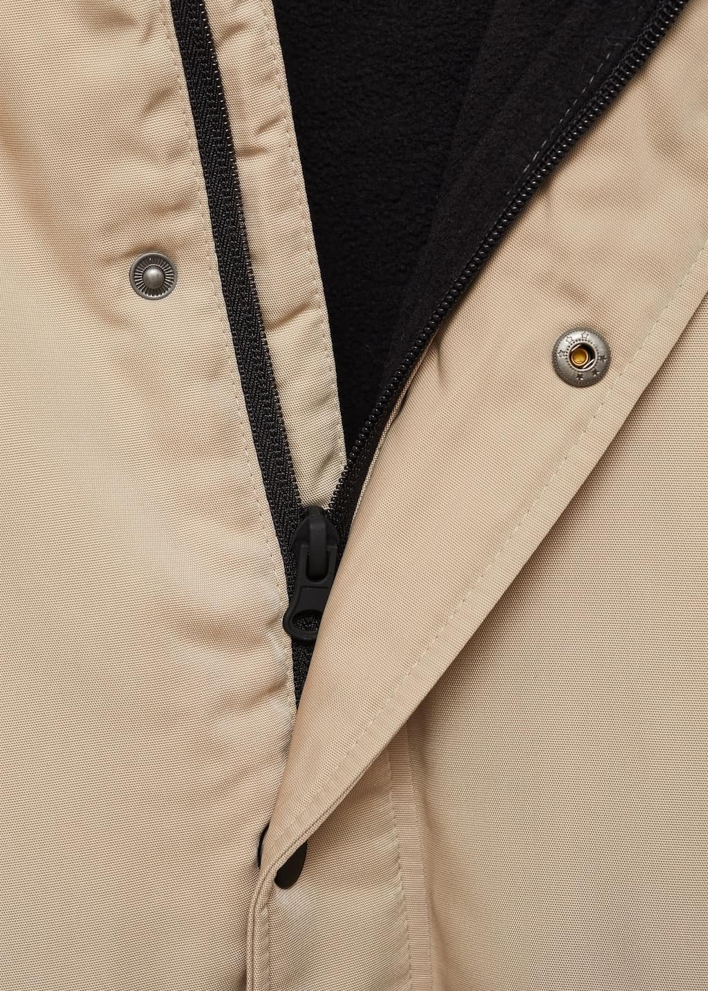 Hooded coat