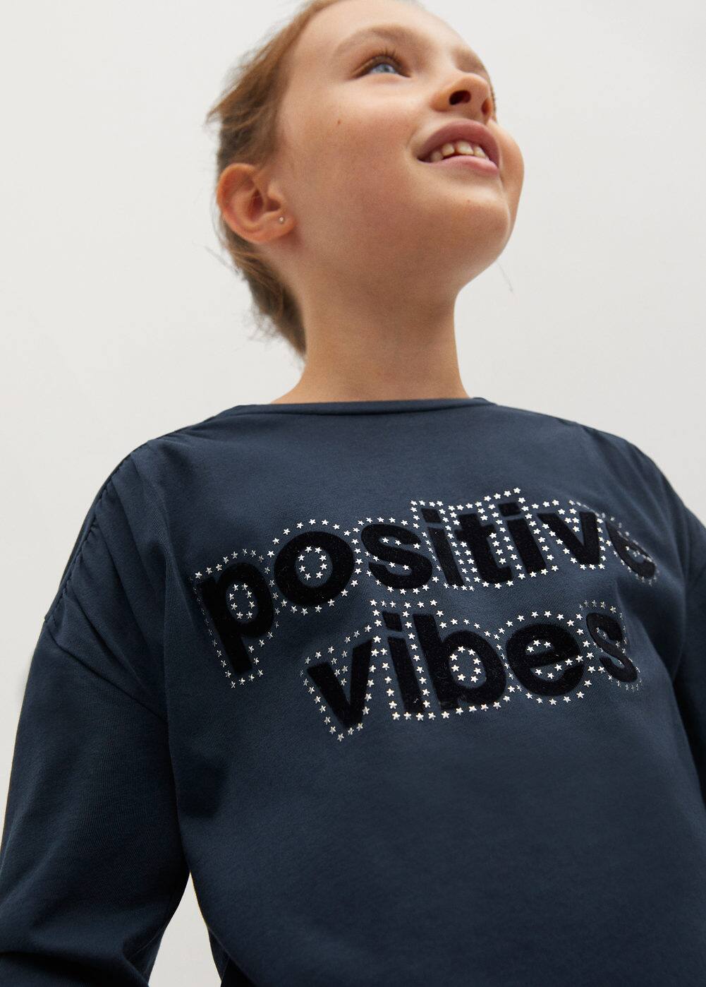 a-positive:camiseta algodon organico detalle terciopelo