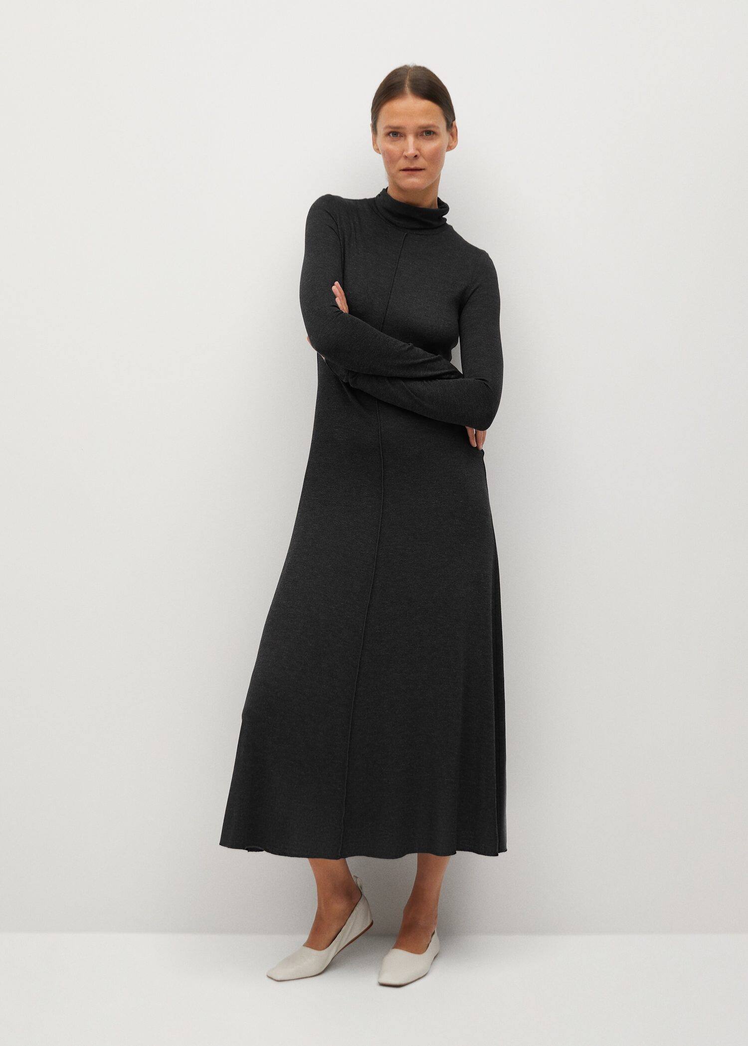 Turtle neck knit dress - General plane