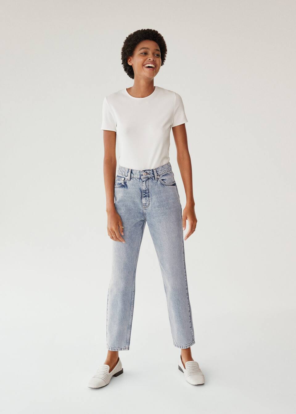 Mom Fit Jeans Aus 100 Baumwolle Damen Mango Deutschland