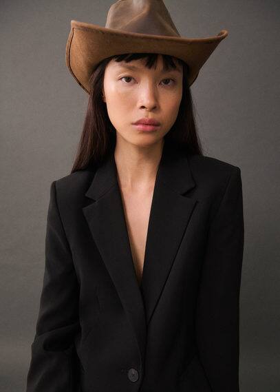 Chapeau cuir détail tressé