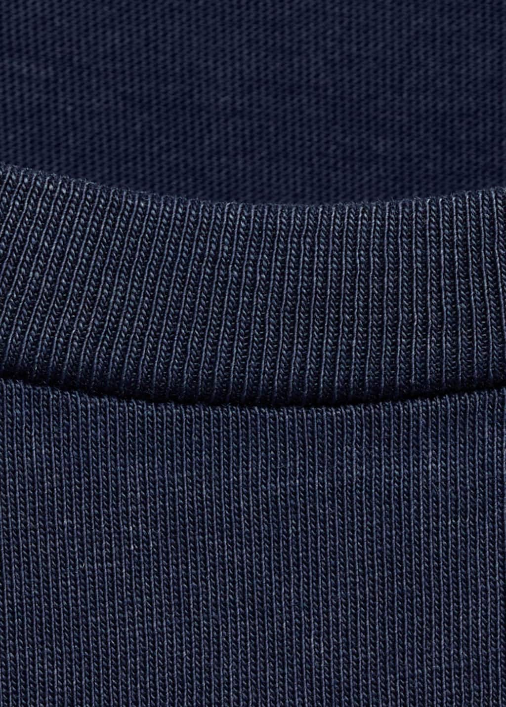 Crop T-shirt