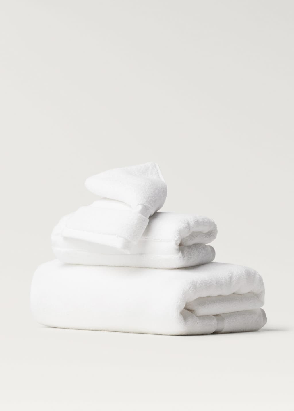 Mango Home Extra Soft Bath Towel White