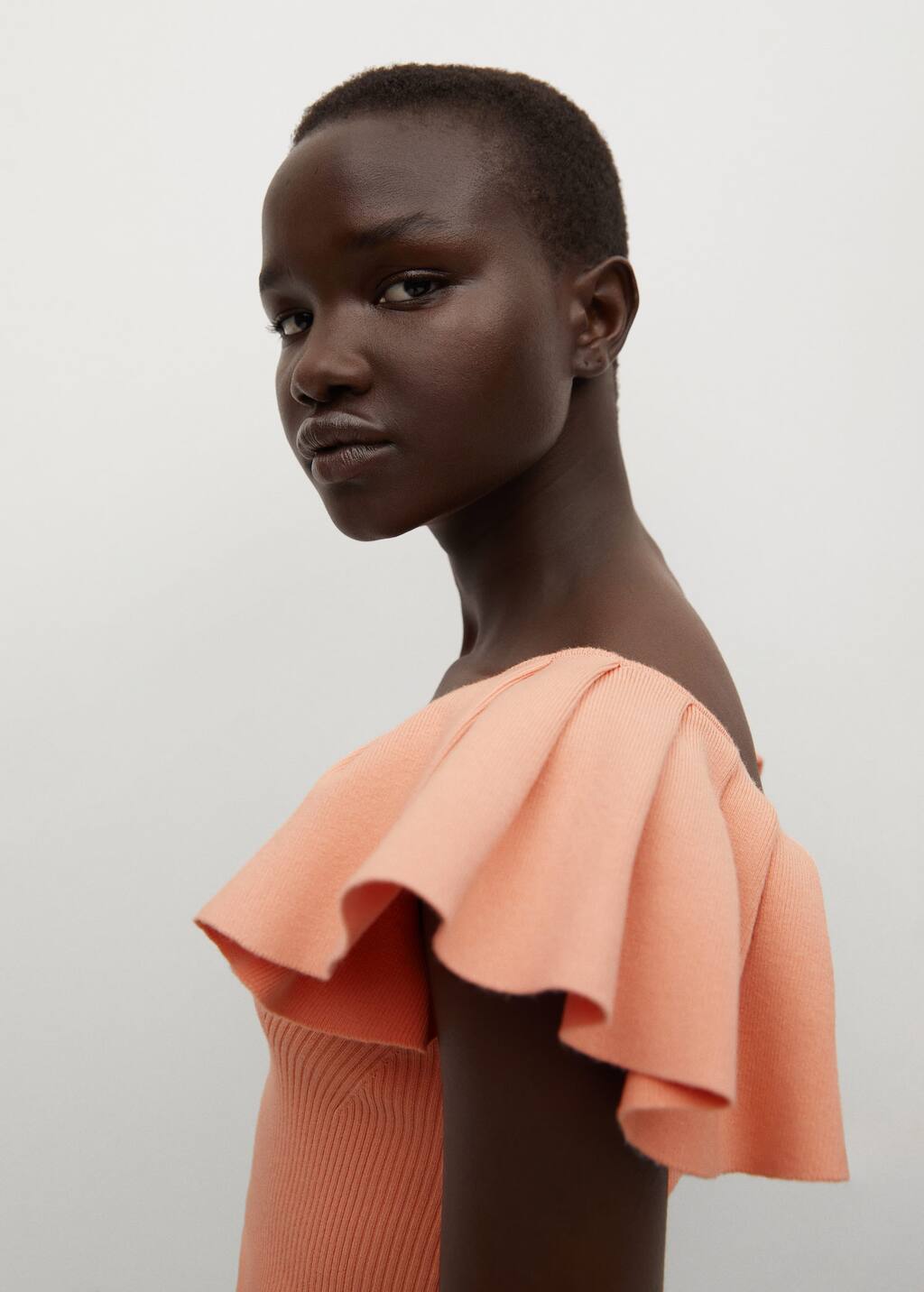 Mango Tshirt with ruffled sleeves 87008633 26