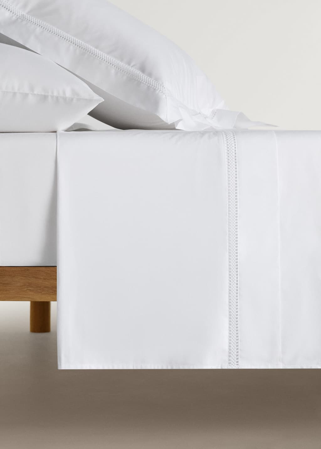 Cotton percale top sheet with inserts for 90 cm bed white - Home - Single - MANGO HOME