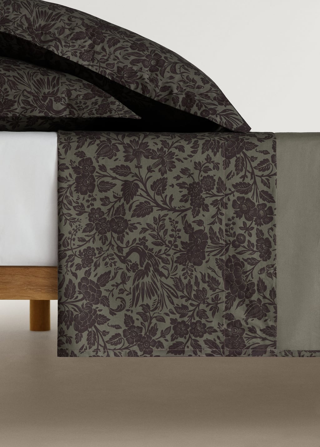 Mango Home Cotton Percale Printed Two-tone Floral Duvet Cover For 90 Cm Bed In Kaki