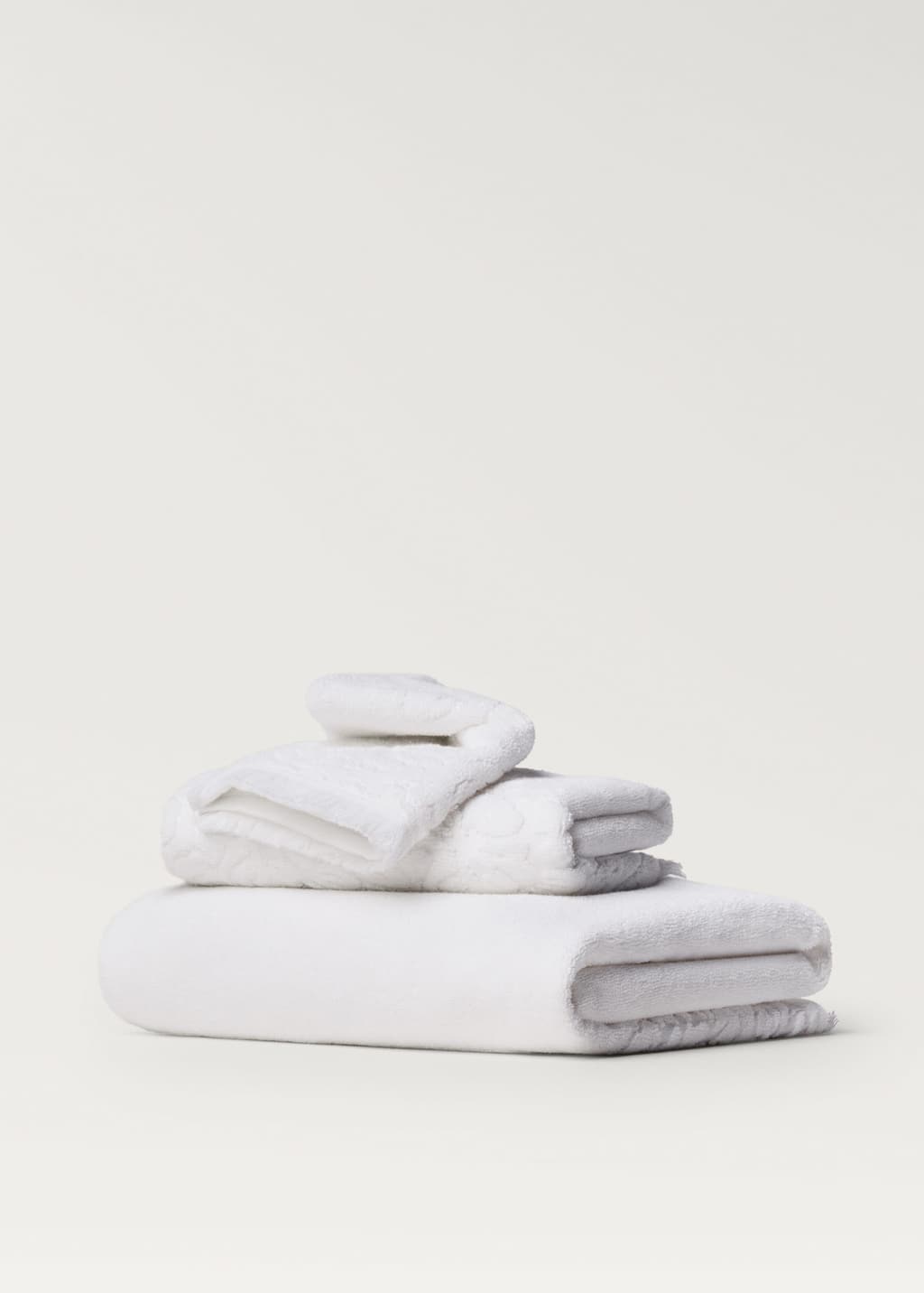 Mango Home Floral Border Hand Towel White