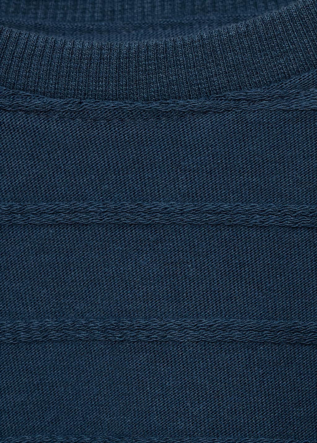 Cotton striped relief t-shirt