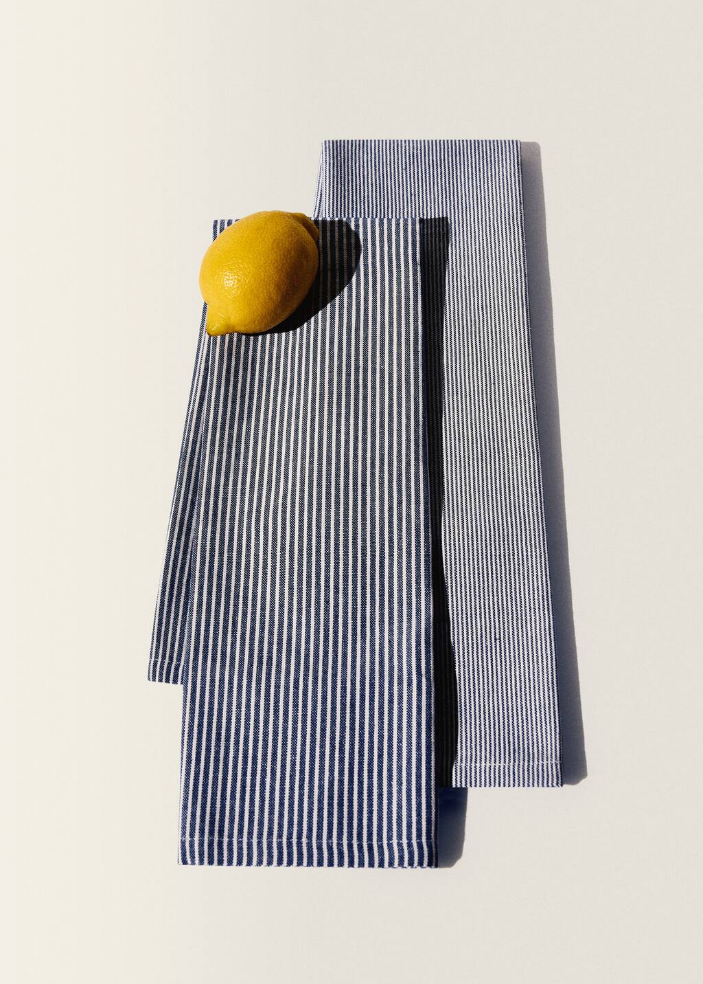 Striped cotton kitchen towel