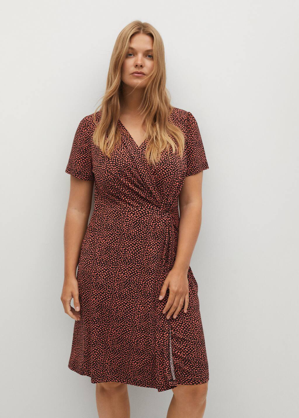 Promoción de Tallas grandes 2022 | MANGO OUTLET España