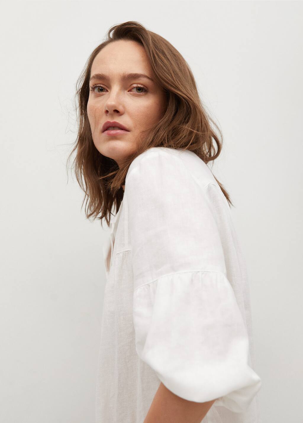 Blusas y camisas - Prendas - Mujer | MANGO OUTLET España